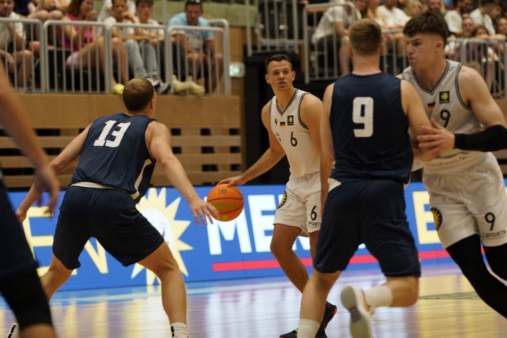 ProA Preseason: Düsseldorf vs Dresden 68:84 31.08.20124